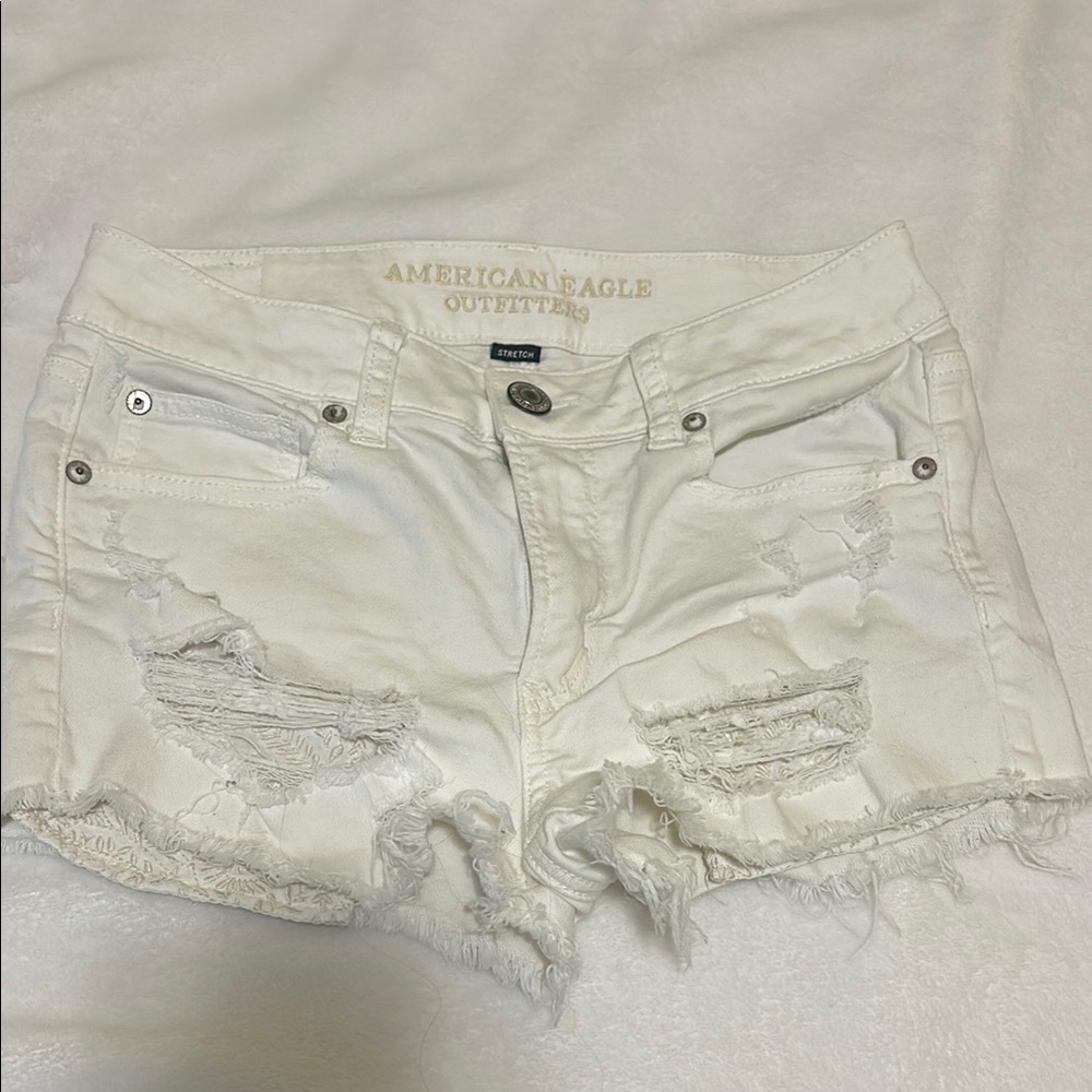 American Eagle White Distressed Jean Shorts Frayed Hem